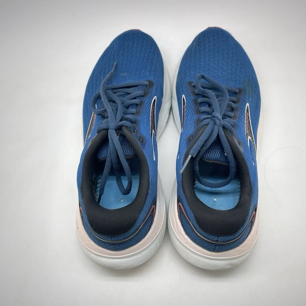 Brooks size womens